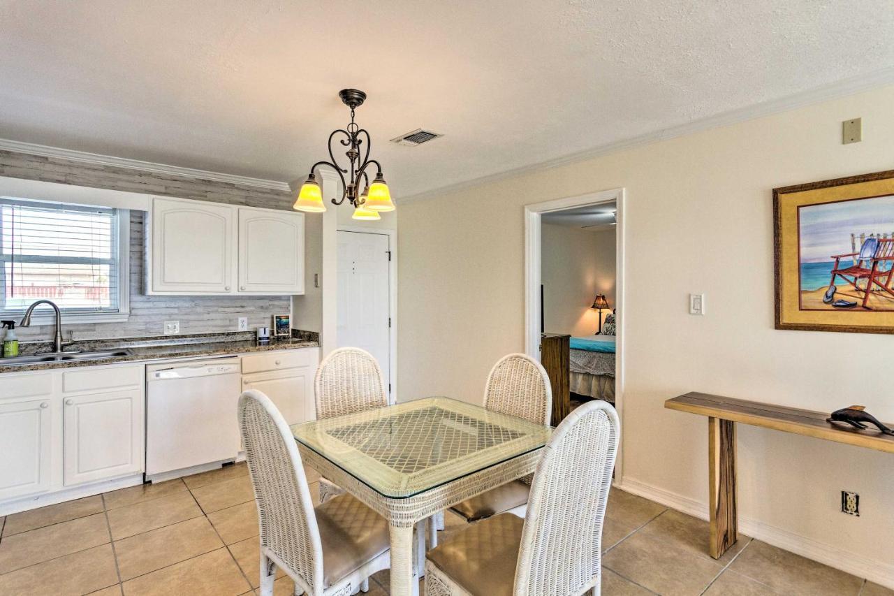 Fort Walton Beach Condo Walk To Local Beach! Exterior photo