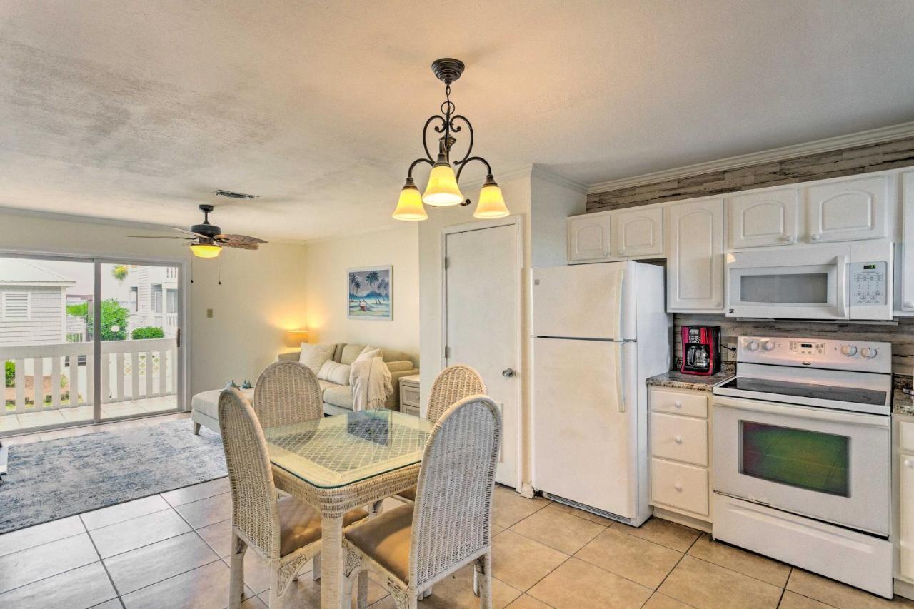 Fort Walton Beach Condo Walk To Local Beach! Exterior photo